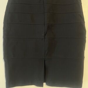 Thalian Black paneled Pencil skirt size 6